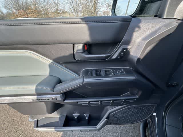 Used 2026 Toyota 4Runner Trailhunter image 17