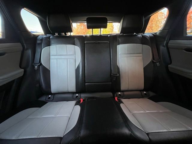 Used 2023 Land Rover Range Rover Evoque R-Dynamic S image 6