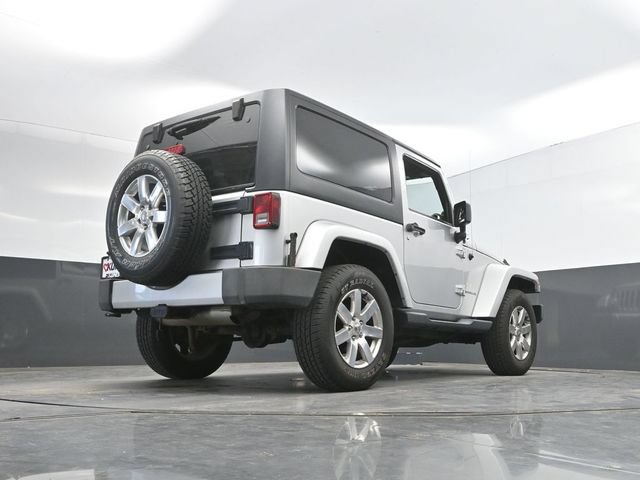 Used 2012 Jeep Wrangler Sahara AWD/4WD image 28