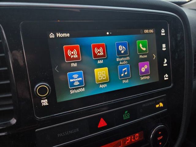 Used 2019 Mitsubishi Outlander SE image 10