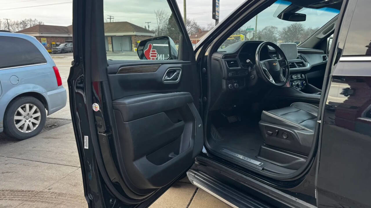 Used 2021 Chevrolet Tahoe Premier AWD/4WD image 10