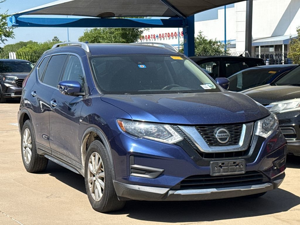 Used 2019 Nissan Rogue SV image 4