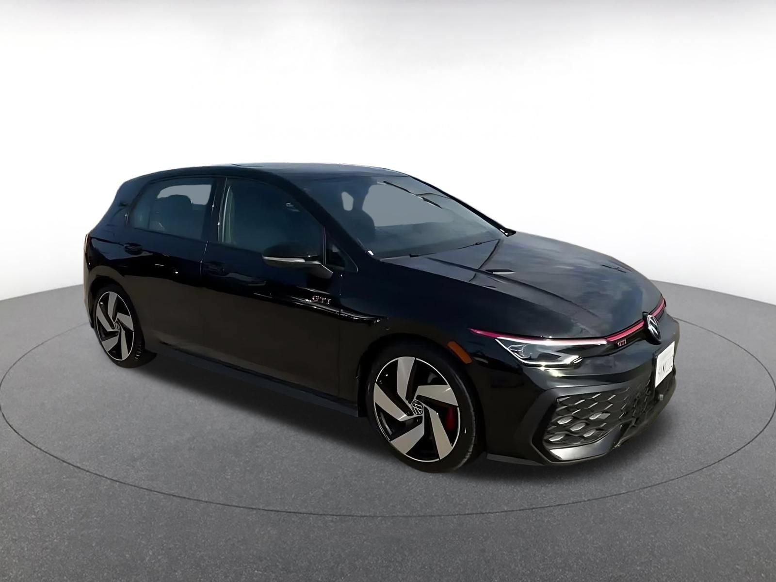 Used 2026 Volkswagen Golf S FWD image 2