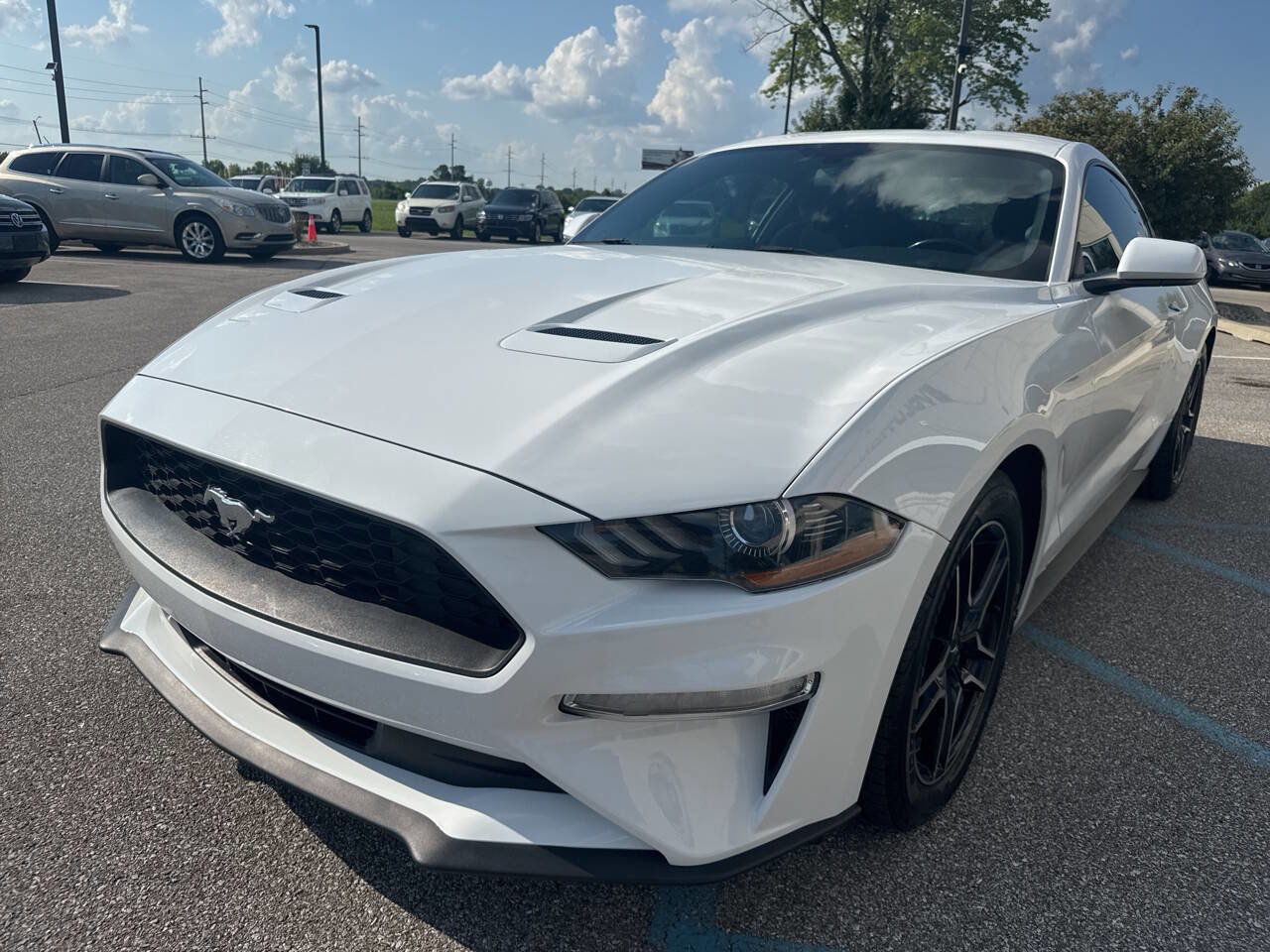 Used 2018 Ford Mustang Coupe w/ Equipment Group 101A image 5