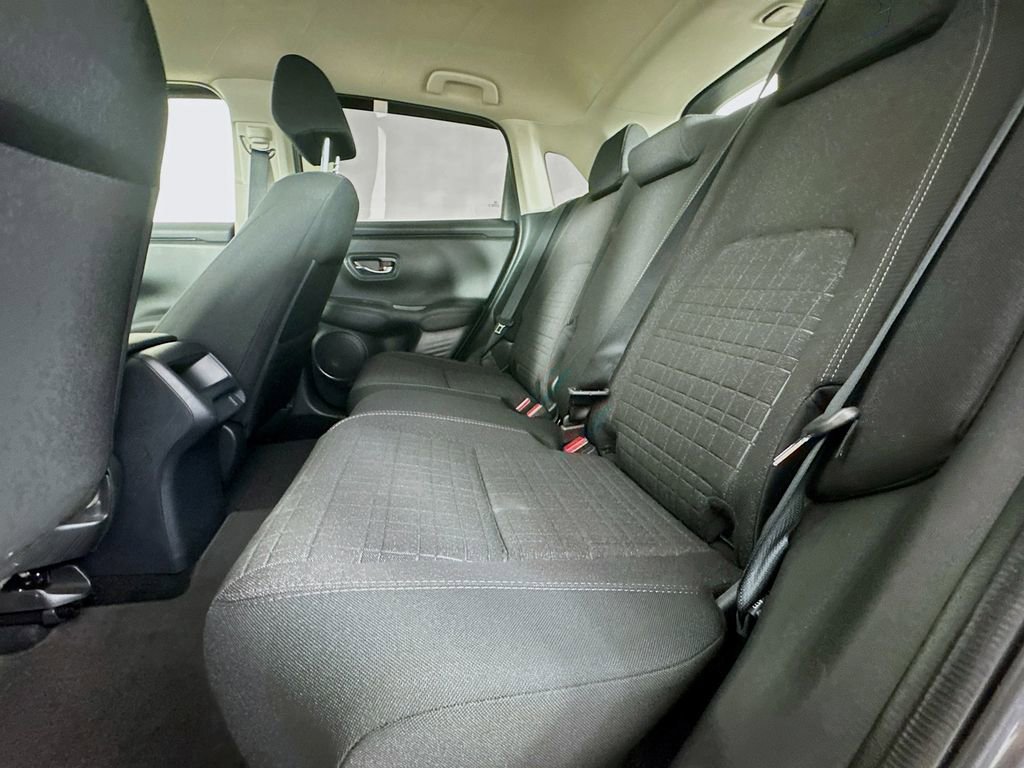 Used 2025 Honda HR-V LX image 30