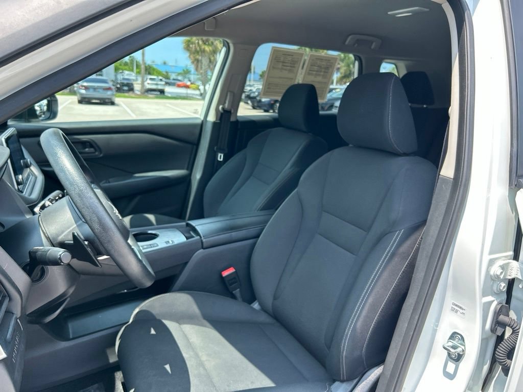 Certified 2024 Nissan Rogue S FWD image 20