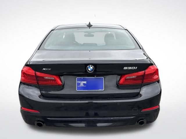 Used 2019 BMW 530i xDrive w/ Convenience Package image 4