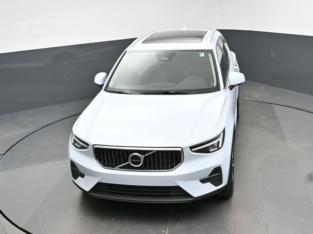 Used 2024 Volvo XC40 B5 Core AWD/4WD image 42