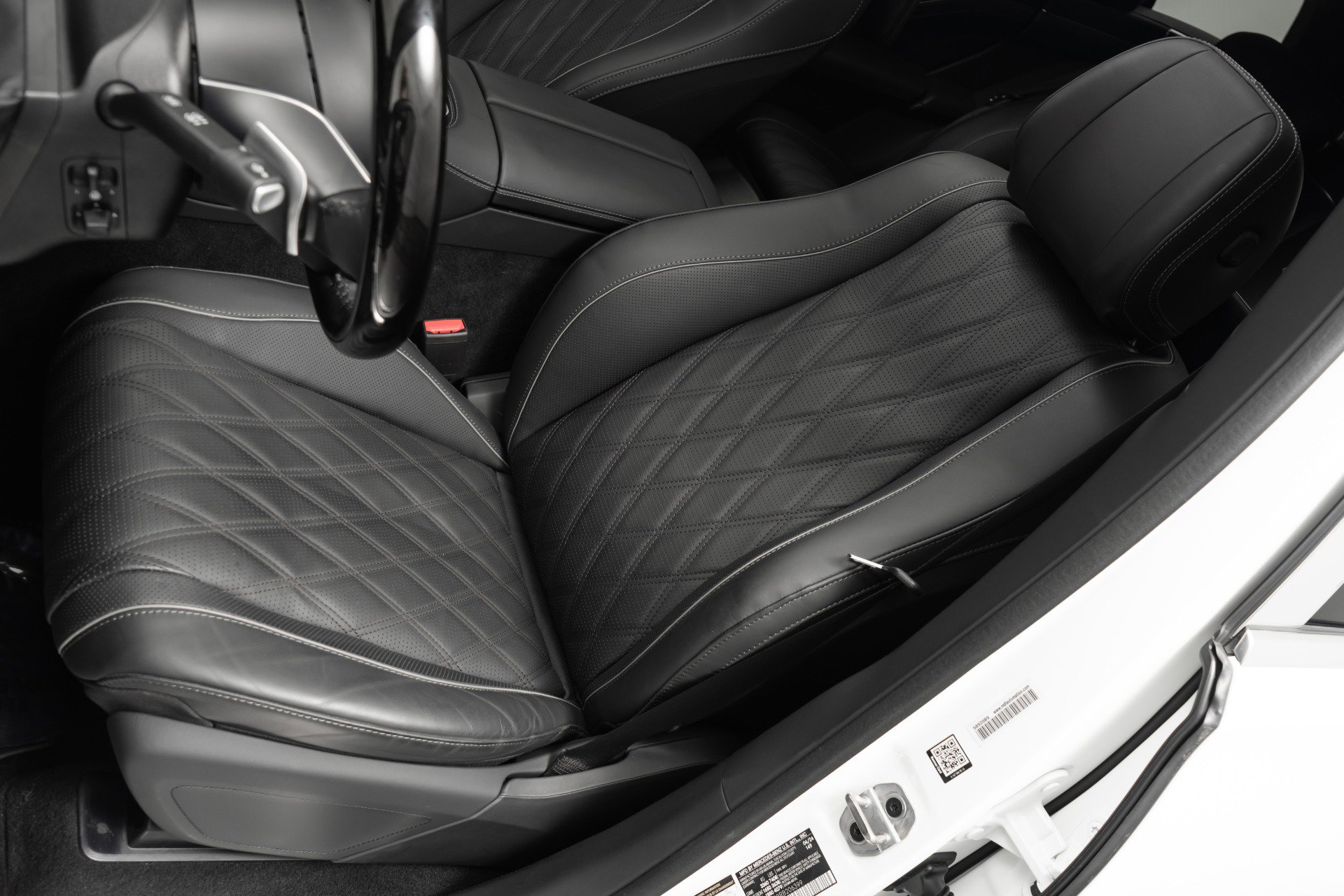 Used 2024 Mercedes-Benz Maybach GLS 600 4MATIC image 24