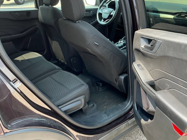 Used 2023 Ford Escape Active AWD/4WD image 9