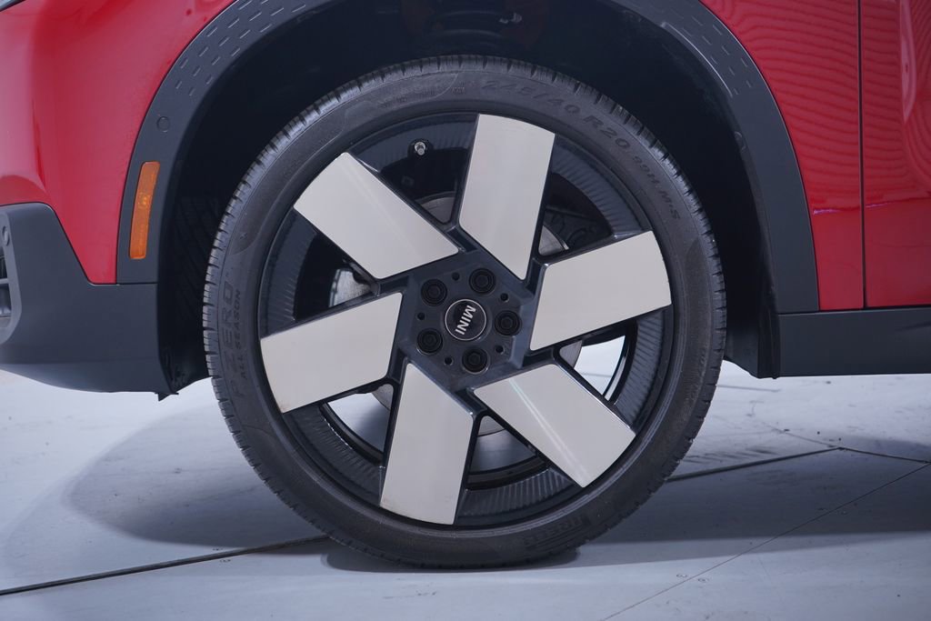 Used 2025 MINI Cooper Countryman S image 2