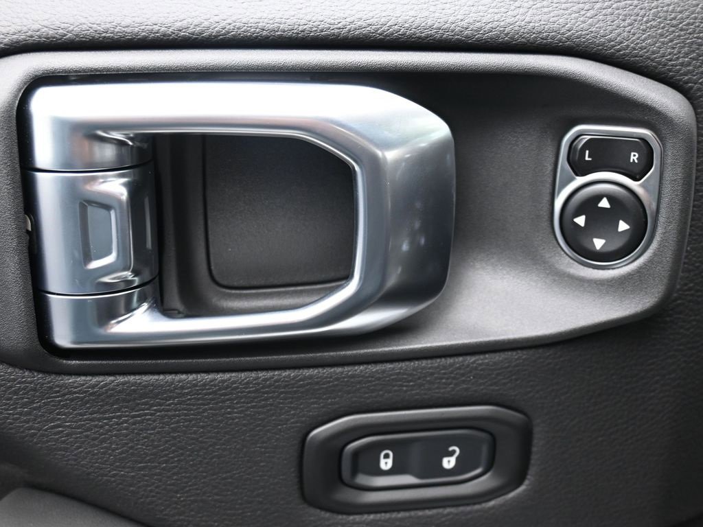 New 2026 Jeep Wrangler Sahara image 10