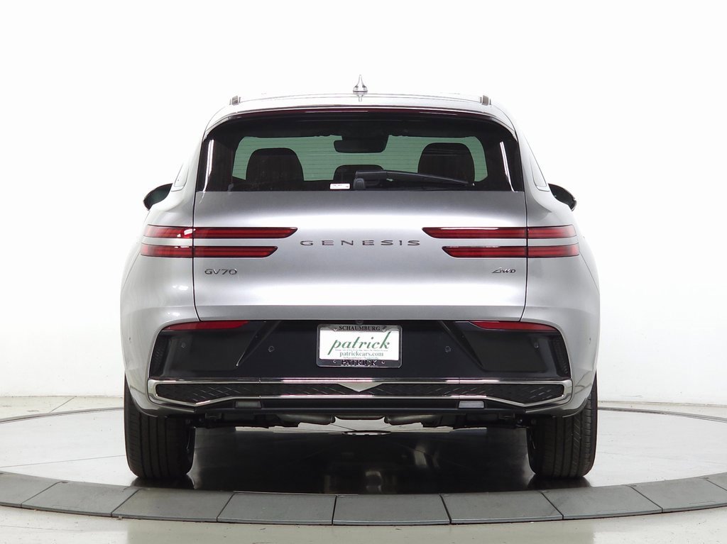 Used 2026 Genesis GV70 2.5T Advanced image 7