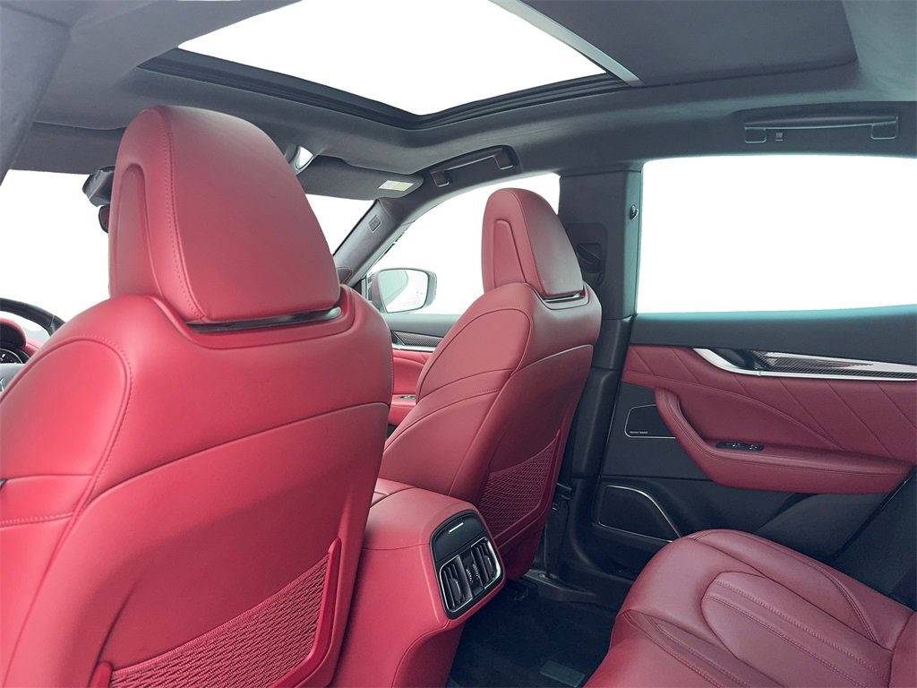Used 2021 Maserati Levante S GranSport image 40