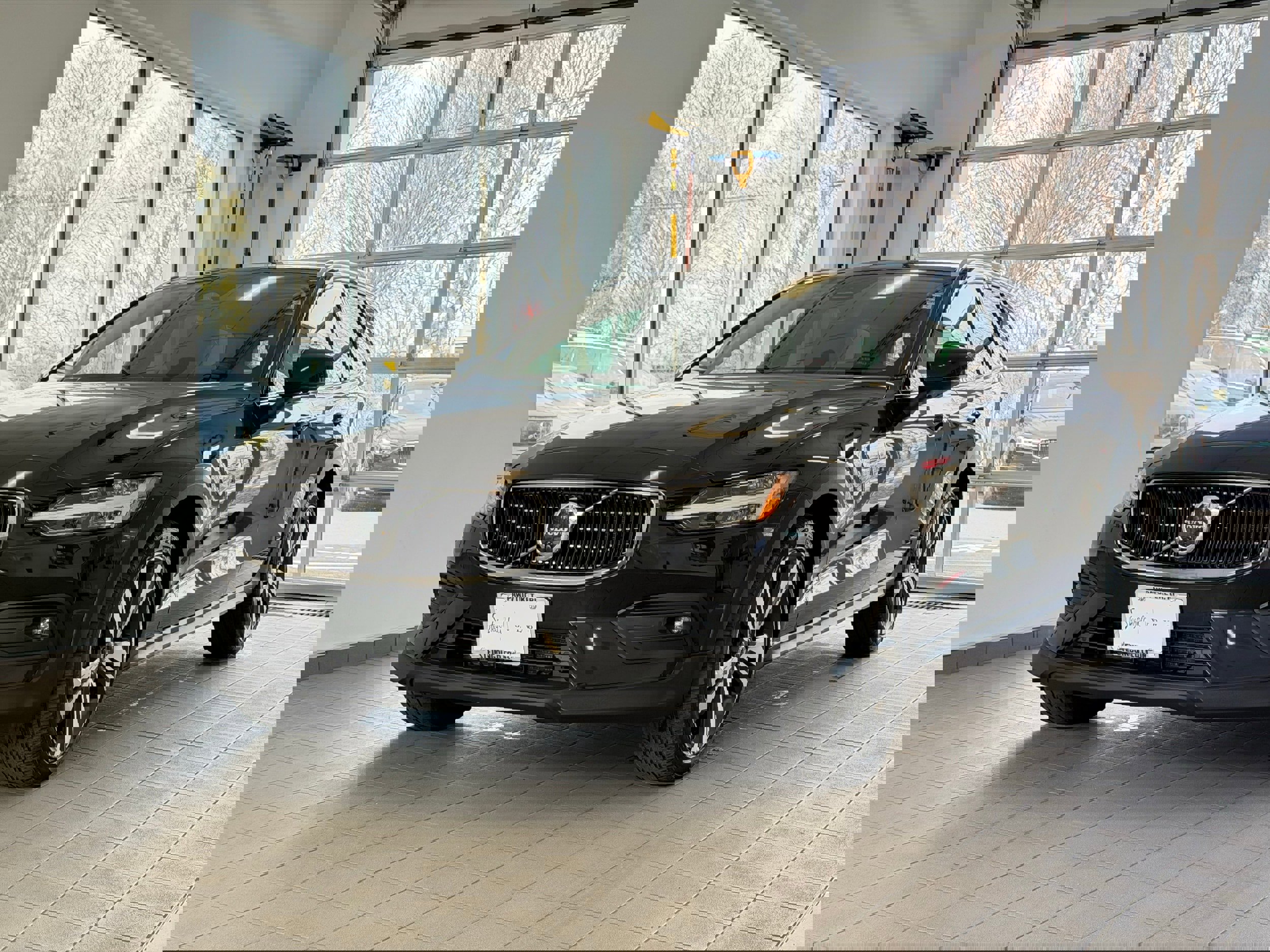 Certified 2024 Volvo V60 B5 Cross Country Plus w/ Protection Package Premier image 2