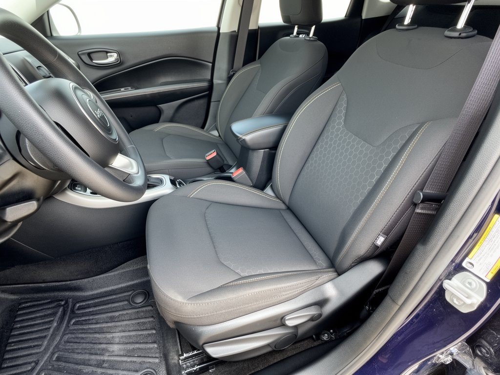 Used 2019 Jeep Compass Sport FWD image 5