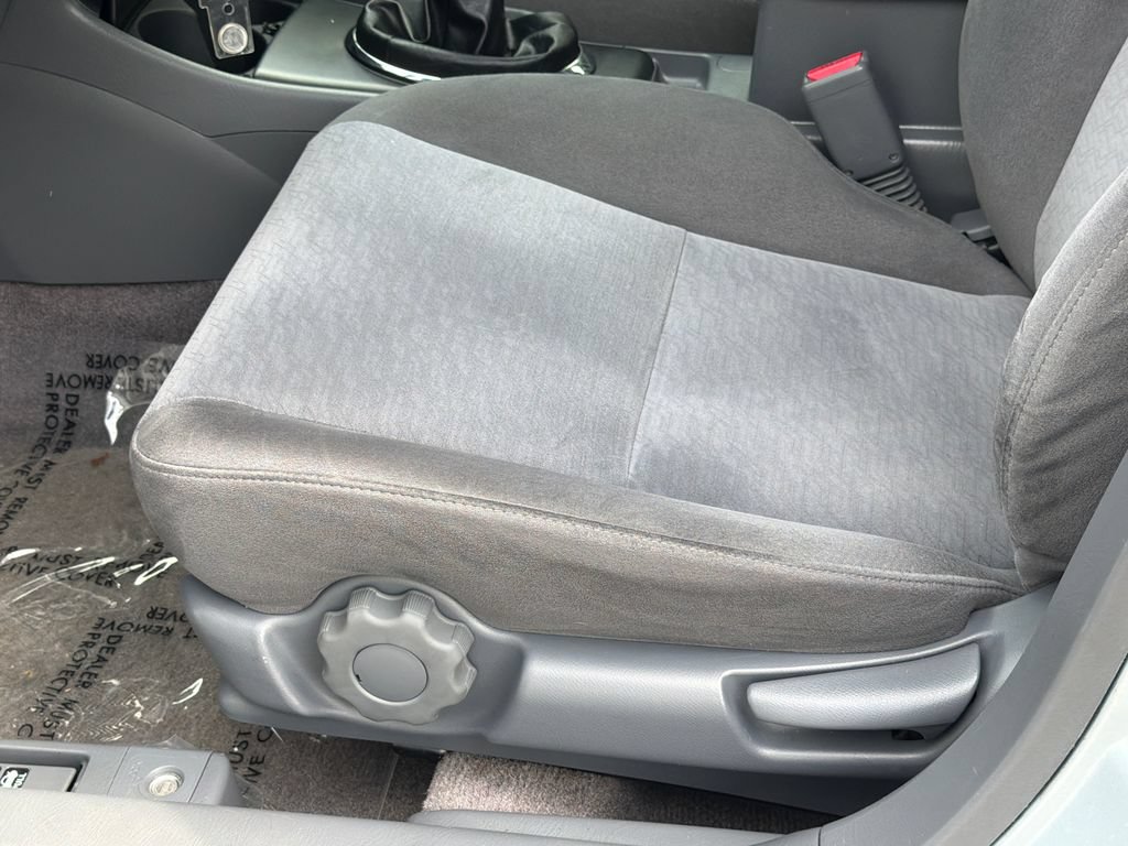 Used 2005 Honda Civic Hybrid Sedan image 18