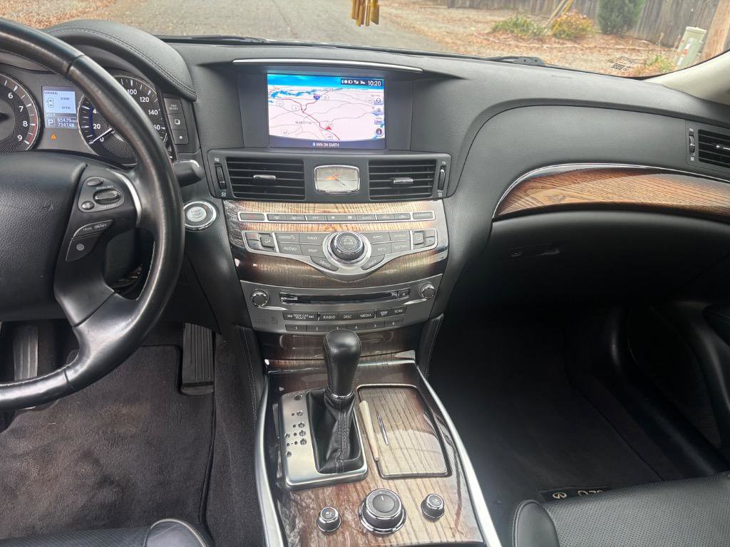 Used 2019 INFINITI Q70 L 3.7 w/ Sensory Package image 15