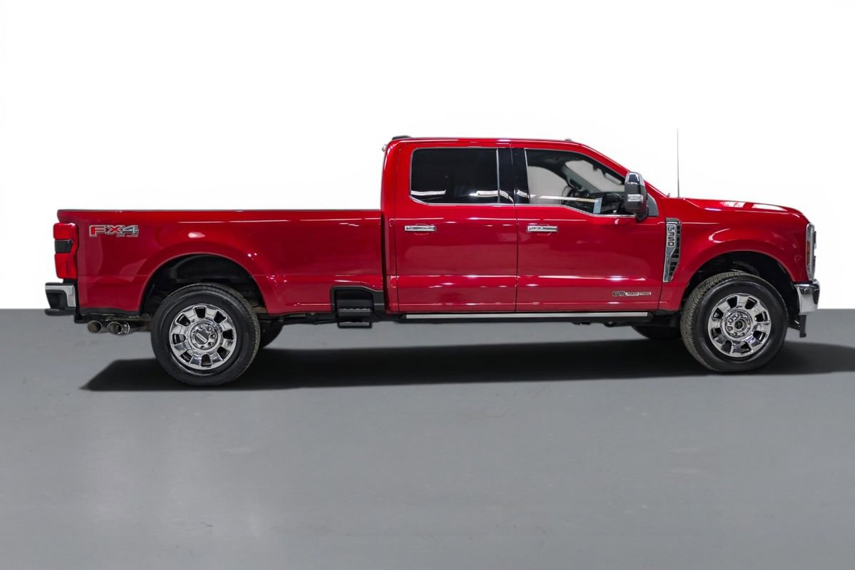 Used 2024 Ford F350 Lariat w/ Lariat Ultimate Package AWD/4WD image 5