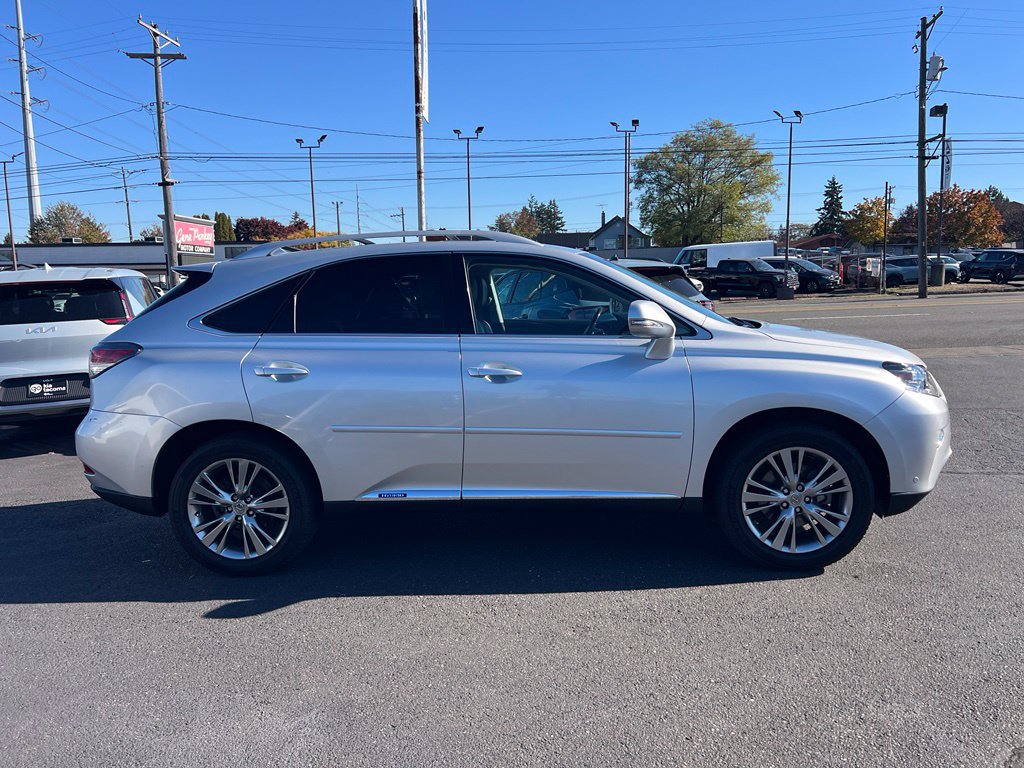 Used 2013 Lexus RX 450h AWD w/ Navigation Pkg image 6