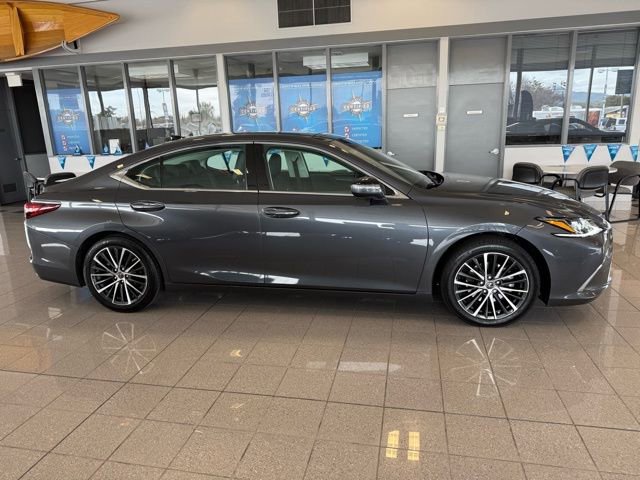 Used 2023 Lexus ES 350 w/ Premium Package image 3