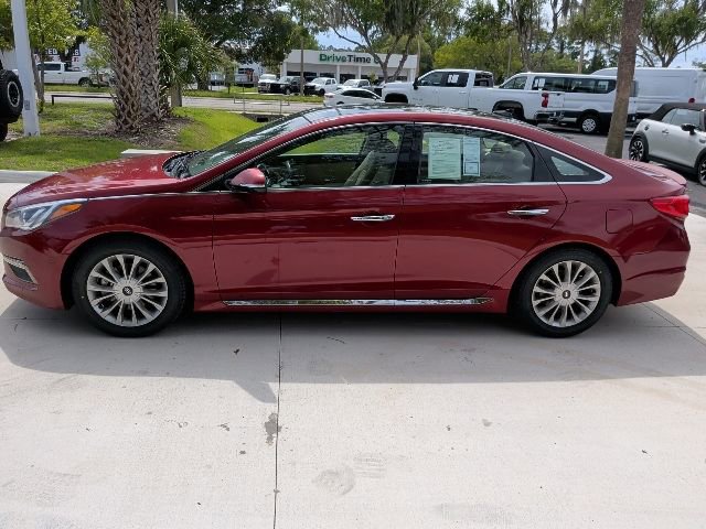 Used 2015 Hyundai Sonata Limited w/ Option Group 05 FWD image 10