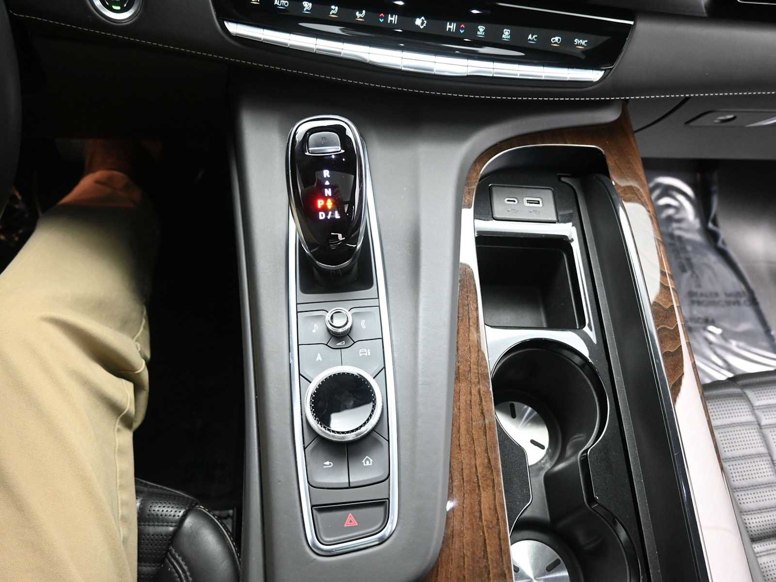 Used 2023 Cadillac Escalade Sport Platinum image 23