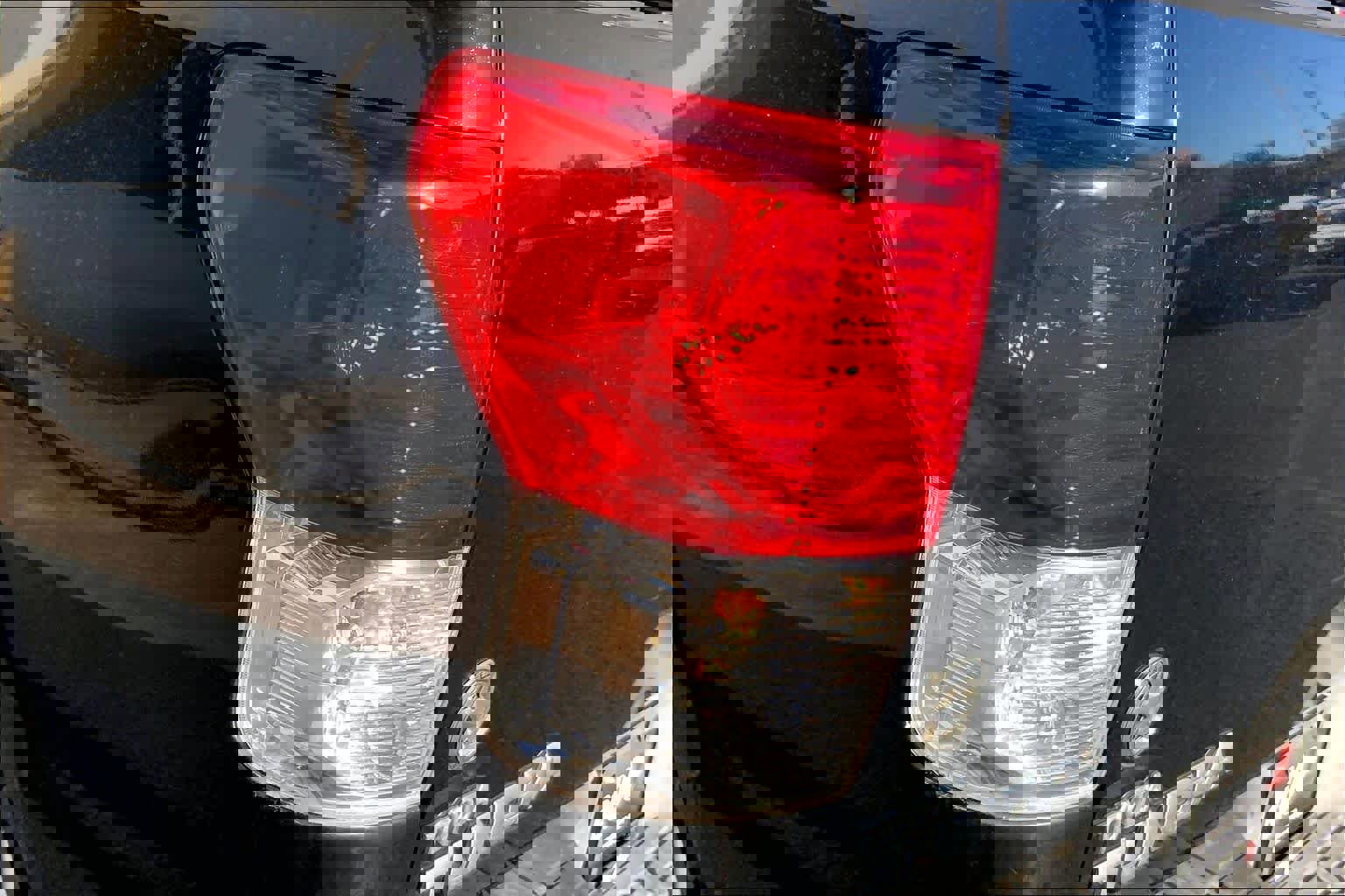 Used 2013 Toyota Tundra Double Cab 4.6L V8 6-Spd AT w/ SR5 Pkg image 25