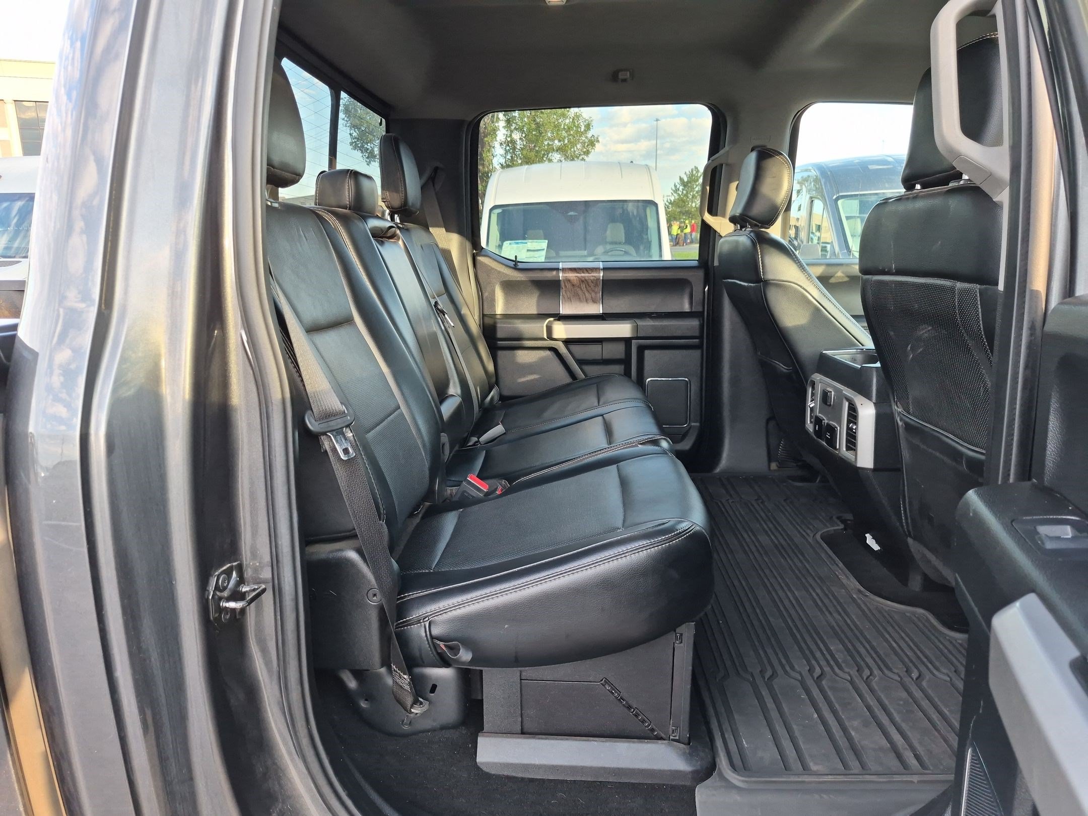 Used 2019 Ford F250 Lariat AWD/4WD image 31