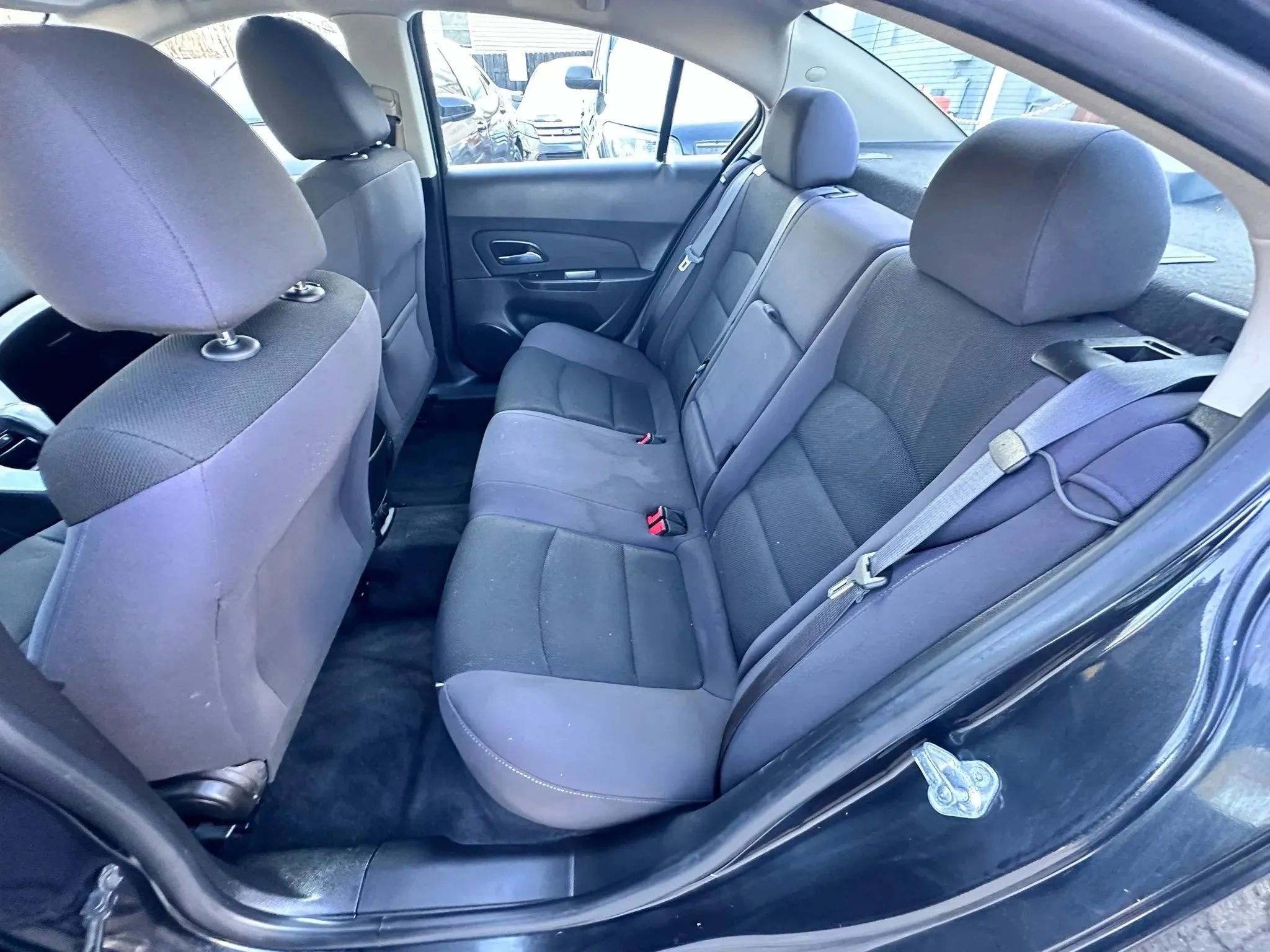 Used 2014 Chevrolet Cruze LT image 9