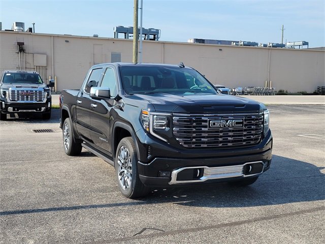 New 2025 GMC Sierra 1500 Denali image 3