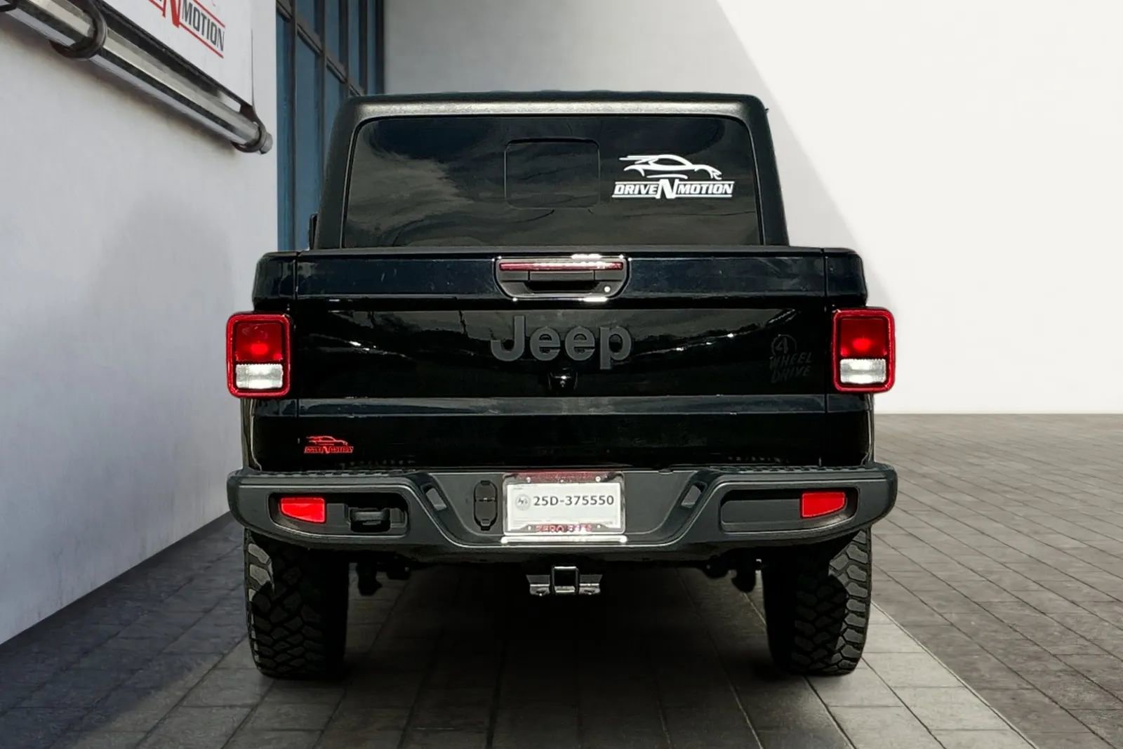 Used 2021 Jeep Gladiator Sport image 5