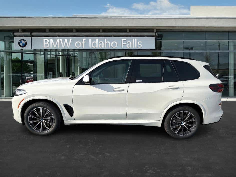 New 2026 BMW X5 xDrive40i w/ M Sport Package AWD/4WD image 4