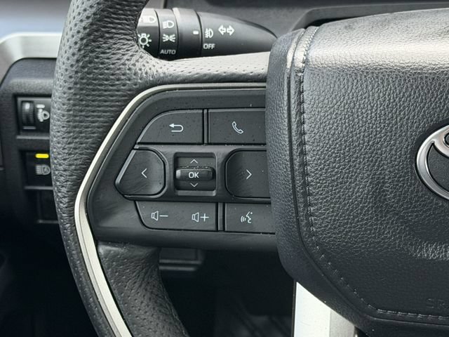 Used 2026 Toyota Tacoma SR5 AWD/4WD image 14