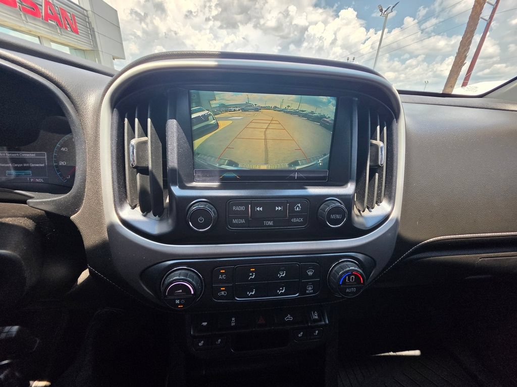 Used 2018 GMC Canyon SLE AWD/4WD image 20
