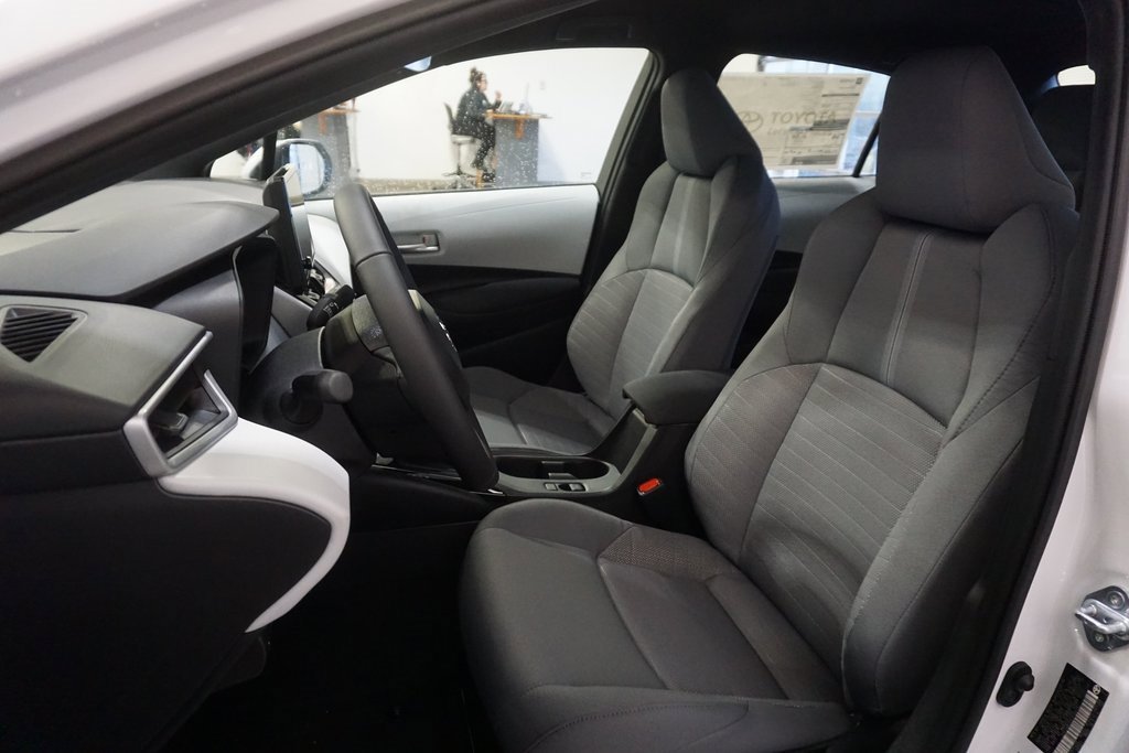 New 2026 Toyota Corolla SE image 18