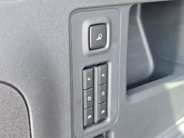 New 2027 Ford Expedition Active RWD image 8