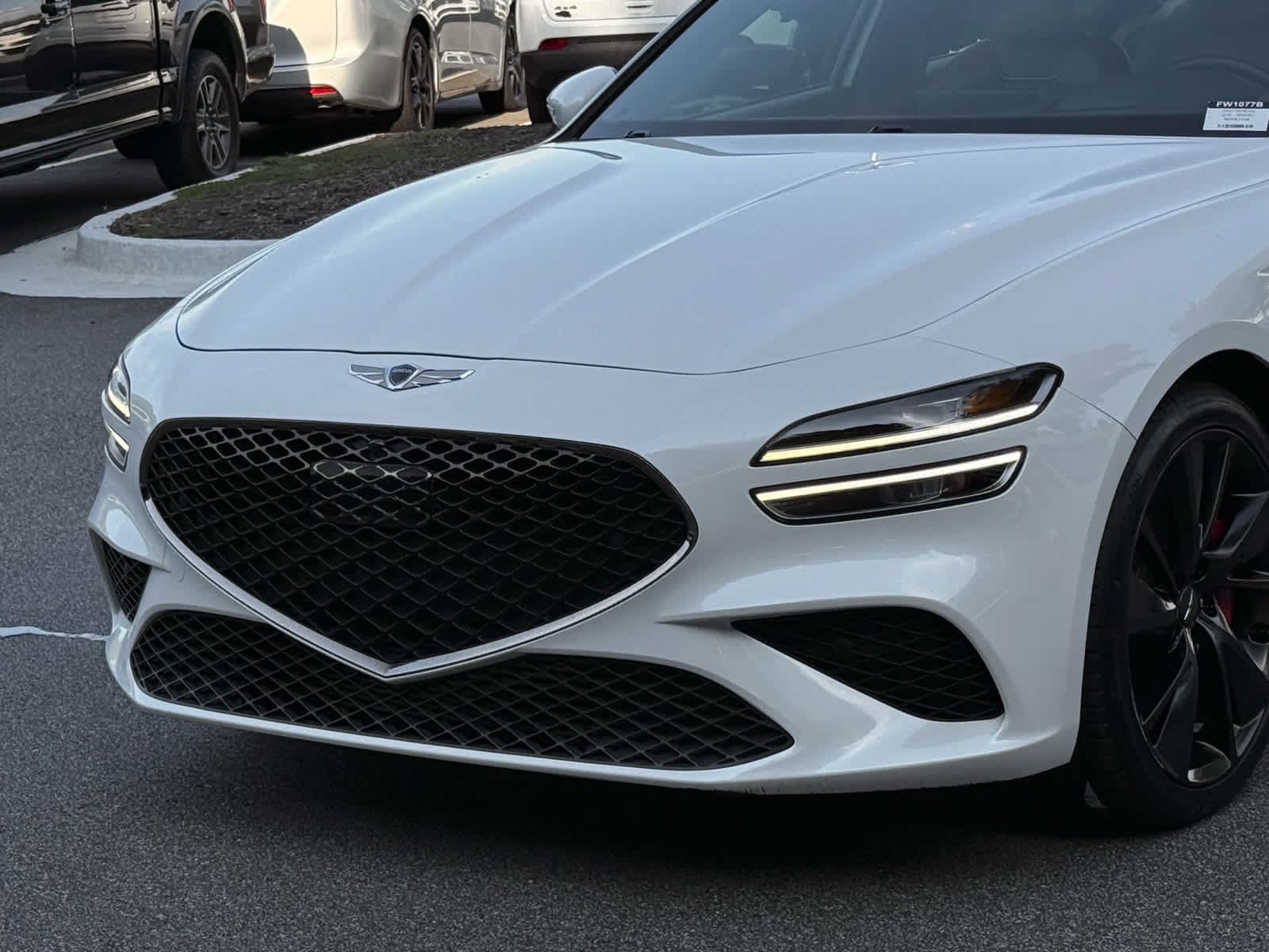 Used 2022 Genesis G70 3.3T RWD image 9