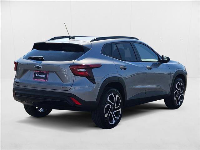 New 2026 Chevrolet Trax RS w/ Driver Confidence Package image 2