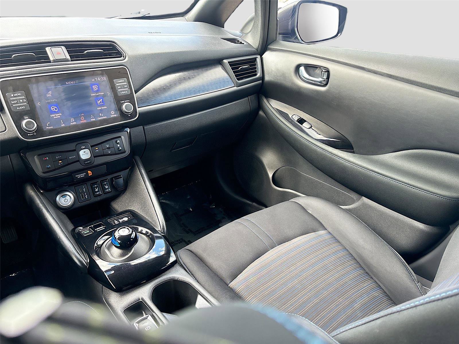 Used 2022 Nissan Leaf SV Plus FWD image 22