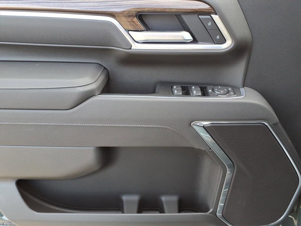 New 2026 Chevrolet Silverado 2500 LT image 11