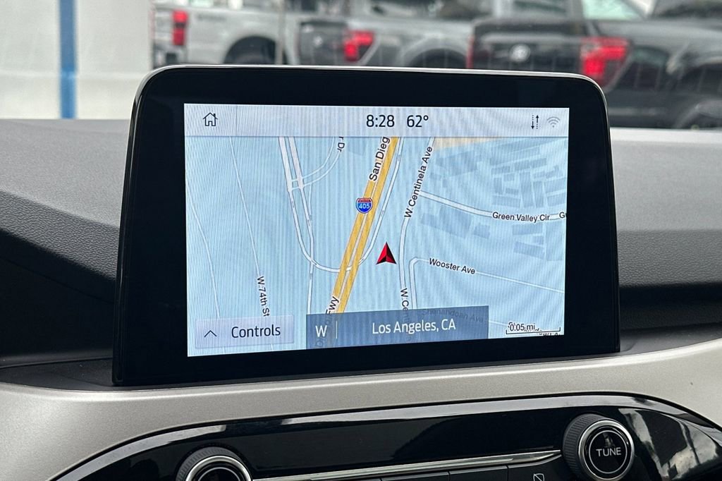 Used 2020 Ford Escape SE Sport image 21