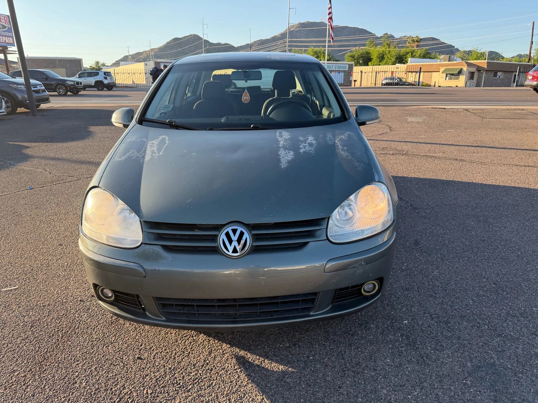 Used 2007 Volkswagen Rabbit 4-Door image 2