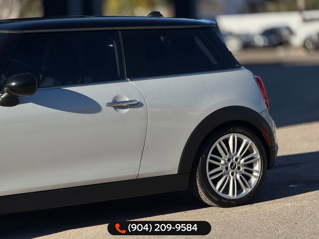 Used 2019 MINI Cooper S image 3