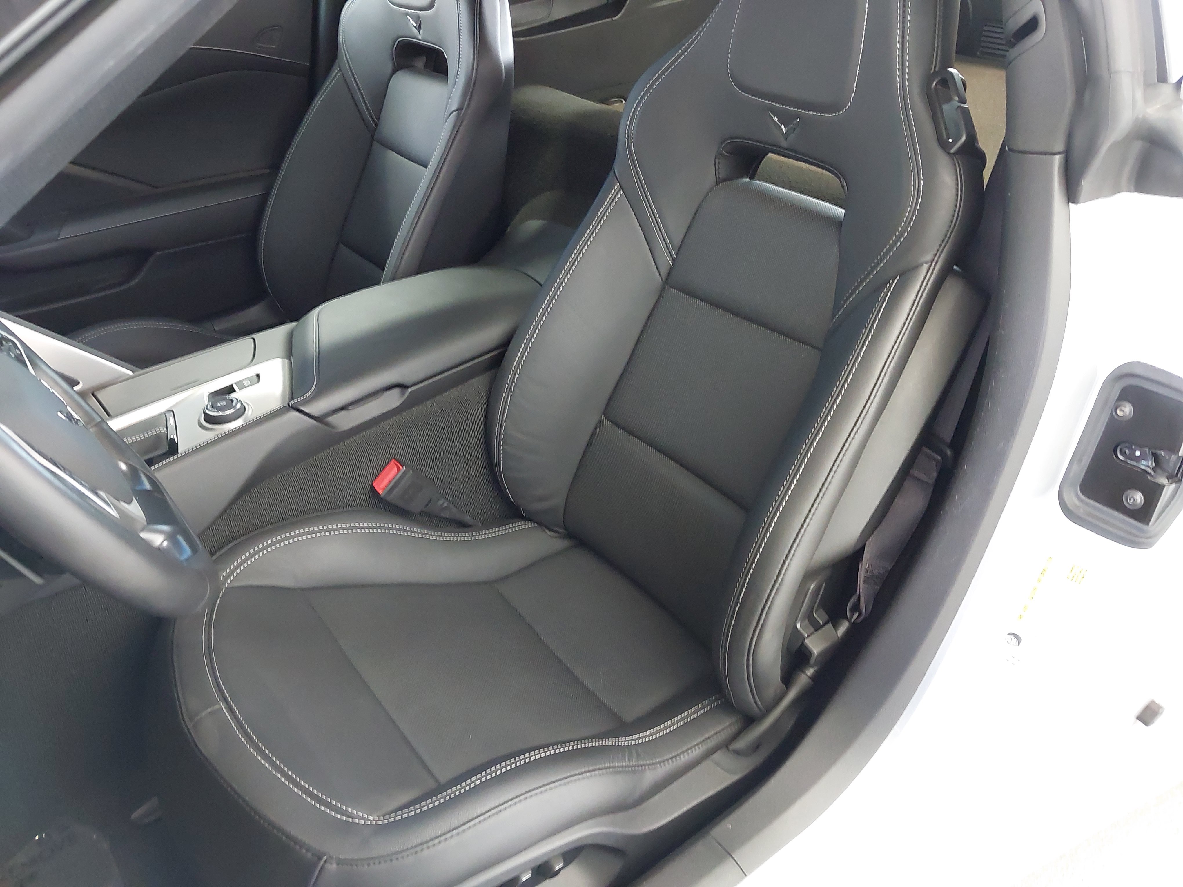 Used 2016 Chevrolet Corvette Stingray Coupe w/ 2LT Preferred Equipment Group RWD image 23