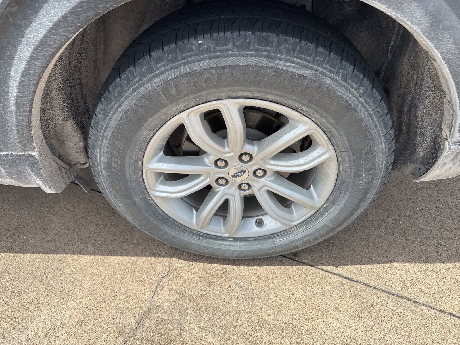 Used 2021 Ford Explorer 2WD image 9