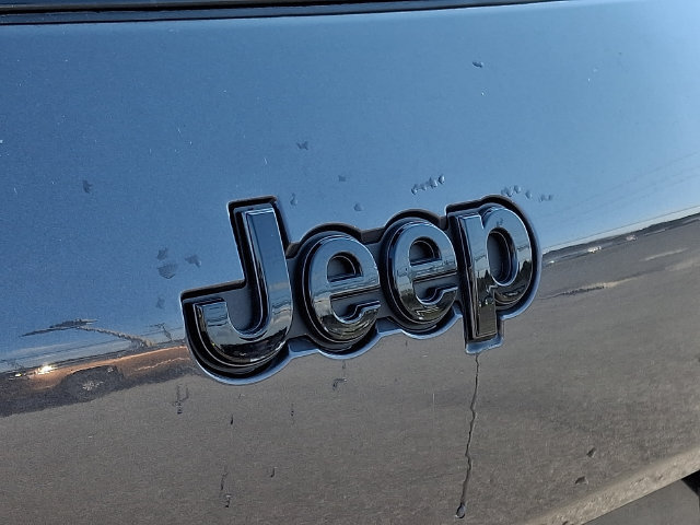 Used 2025 Jeep Grand Cherokee L Summit w/ Obsidian Package AWD/4WD image 31