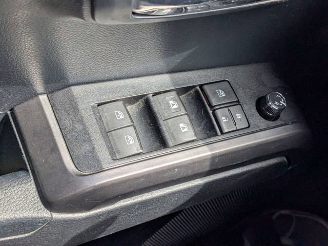 Used 2017 Toyota Tacoma TRD Sport w/ Tow Package (A/T) AWD/4WD image 22