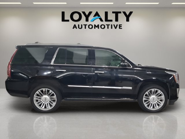 Used 2016 Cadillac Escalade Platinum AWD/4WD image 6