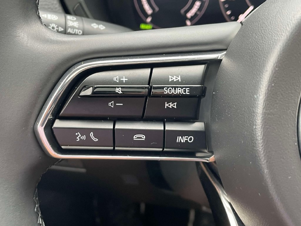 Used 2025 MAZDA CX-90 Plug-In Hybrid w/Premium Sport AWD/4WD image 31